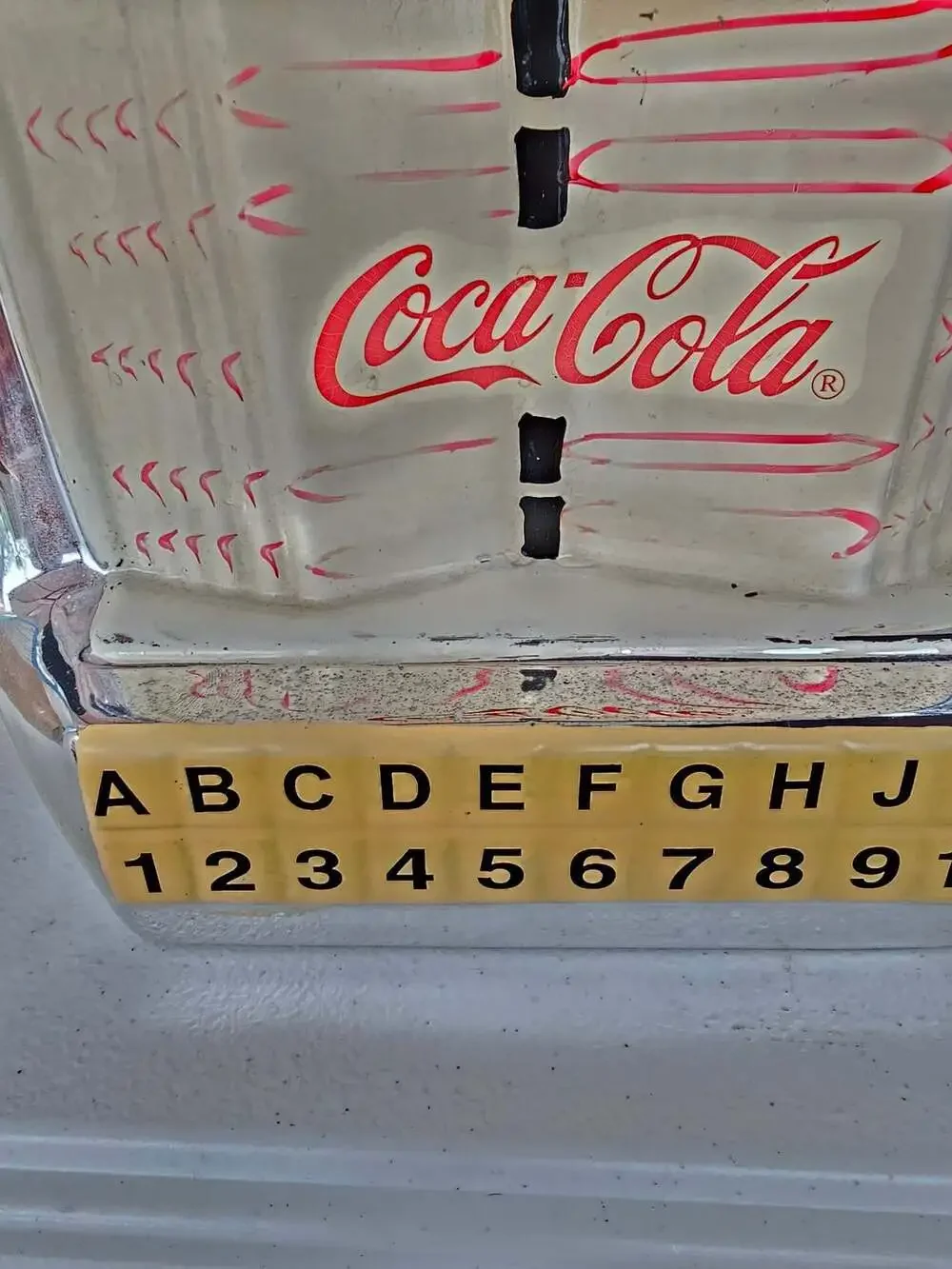 Coca Cola Jukebox Cookie Jar Gibson 2000